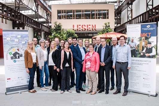 Teamfoto Dorfgemeinschaft 2.0 Teamfoto Dorfgemeinschaft 2.0