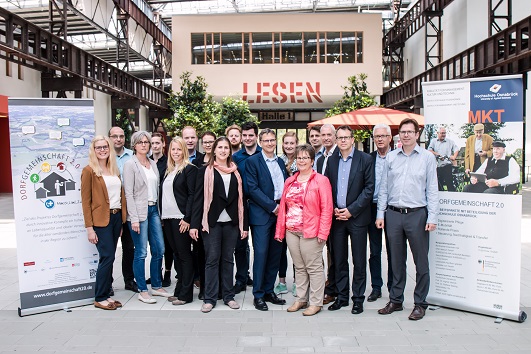 Teamfoto Dorfgemeinschaft 2.0